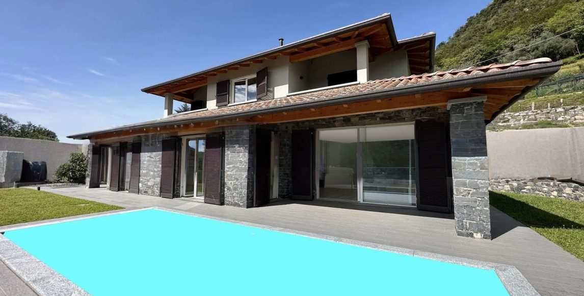 Luxusní vila s bazénem a krásným výhledem na jezero Como