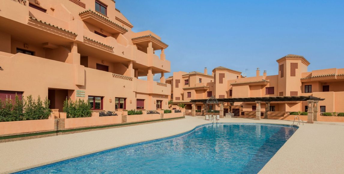 5 csillagos apartmanok állandó turisztikai bérbeadási engedéllyel és szolgáltatással a Homes & Villas by Marriott-ban