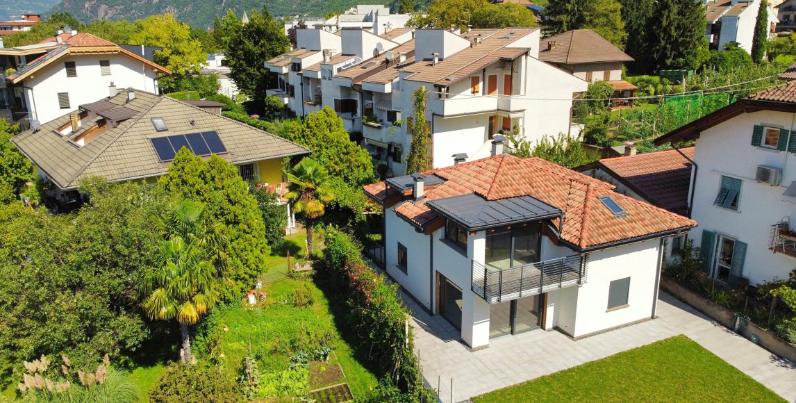 Exkluzív villa Laivesben: Nyugalom, magánélet és Dél-Tirol természete